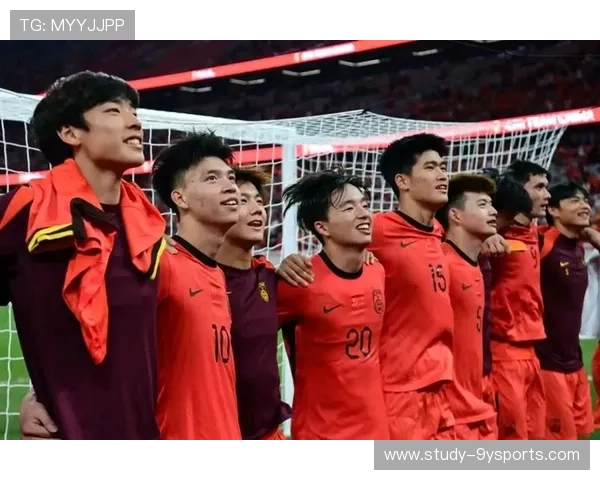 豪门对决引爆联赛争冠悬念球迷热议新星崛起主帅战术博弈升级再燃