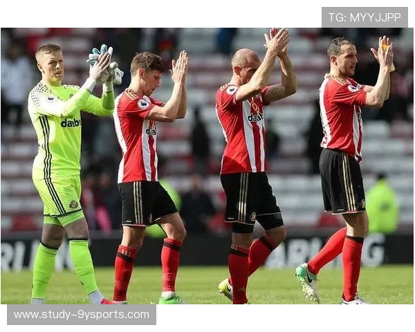 斯温登俱乐部宣布新赛季战略计划 目标重返英甲联赛并提升球队实力