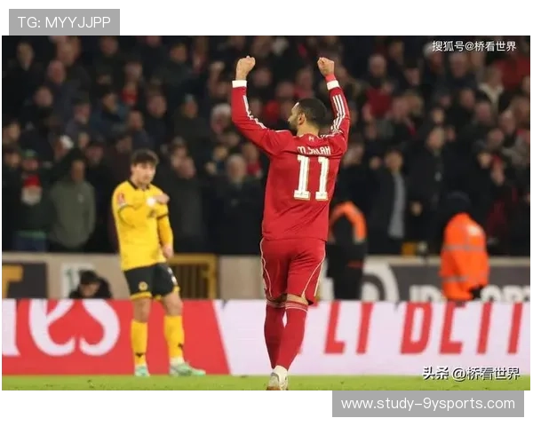 曼城逆转利物浦夺冠 热点球员表现引发全网热议